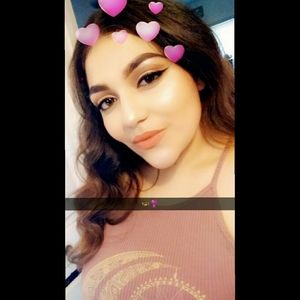 Meet your Posher, Mayra